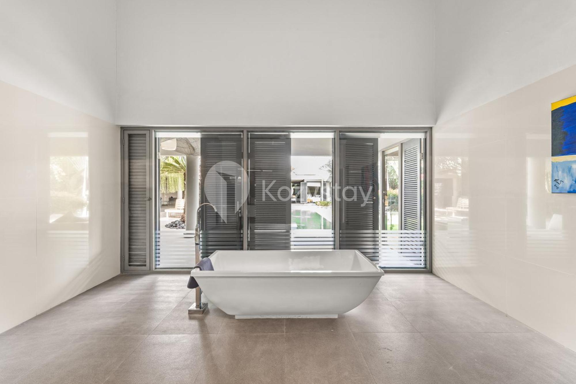 Atelier By Kozystay - Artistic Villa In Sanur ภายนอก รูปภาพ
